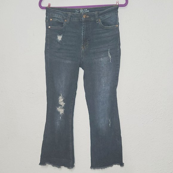 No Boundaries Denim - NoBo Ladies' stylish high rise, crop, flare distressed jeans size 9/ 28" waist
